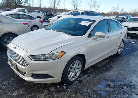 2013 Ford Fusion Se z USA, uszkodzony, nr VIN 3FA6P0HRXDR366813